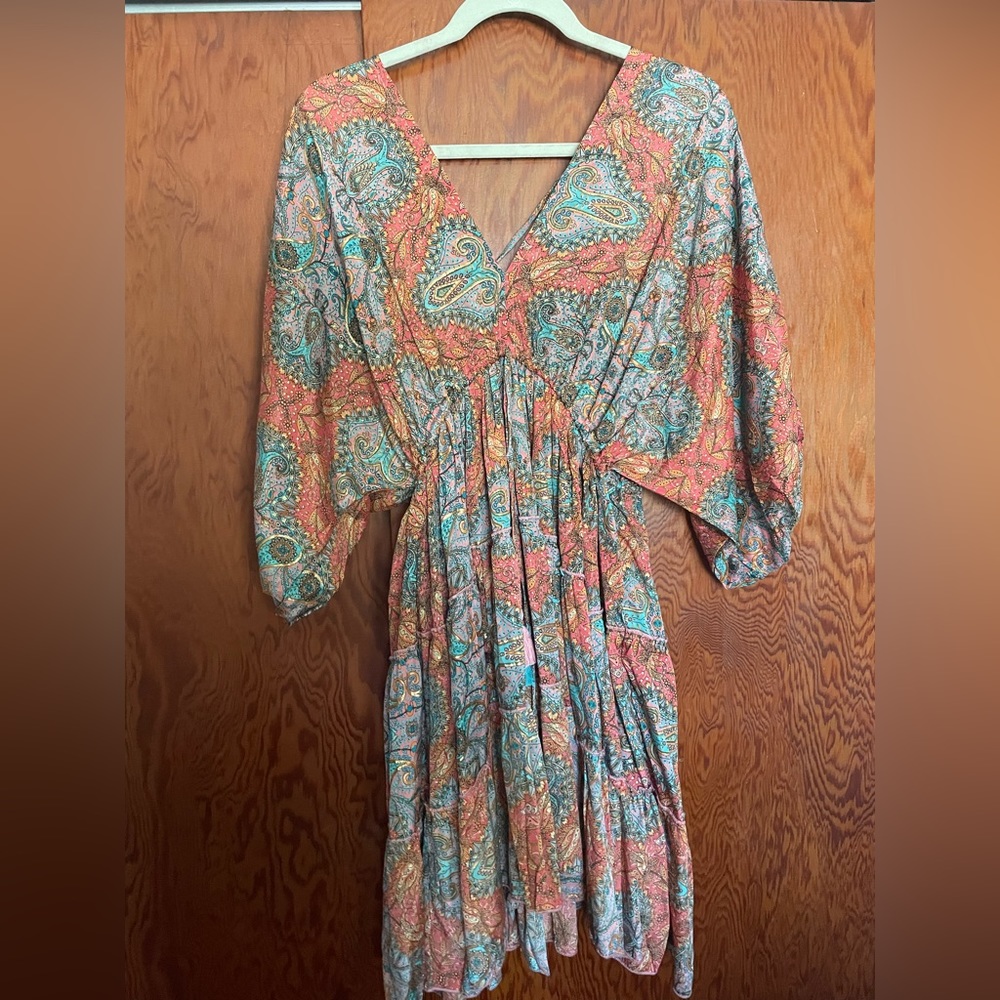 Cute boutique dress! Never worn, brand new! One size fits all